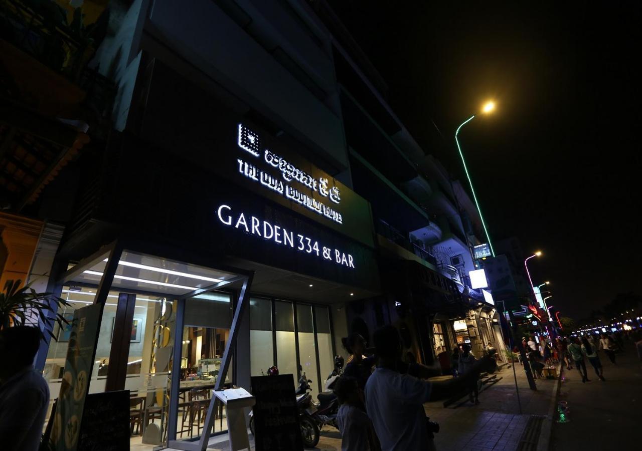 The Quay Boutique Hotel Phnom Penh Exterior photo